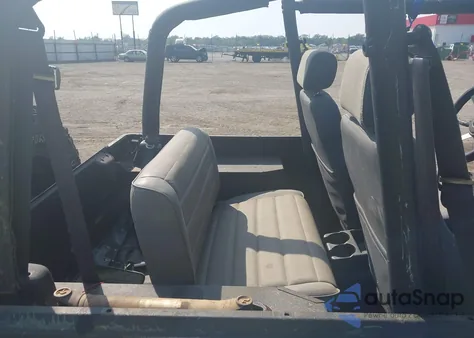 1993 Jeep Wrangler / Yj S из США, поврежденный, VIN 1J4FY19P8PP218353